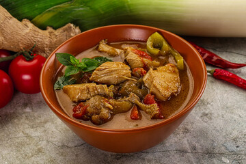 Thai curry with chicken and basil