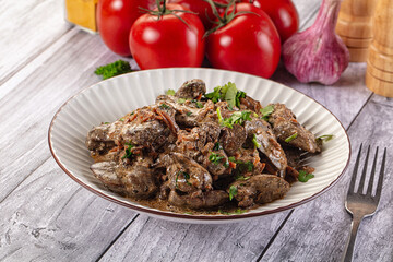 Chicken liver in cream sauce