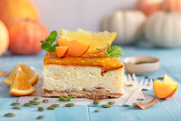 Tasty pumpkin cheesecake made with kajmak and oranges.
