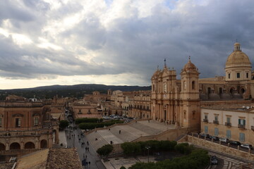 Obraz premium View of Noto Cathedral, Piazza del Duomo and Noto Municipality in Noto, Sicily, Italy