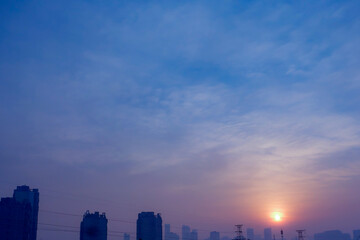 Cities and urban parks, rivers, early morning sunrise, skyline
