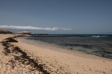 Playa de las Agujas con vistas a la Isla de Lobos, Corralejo, Fuerteventura 