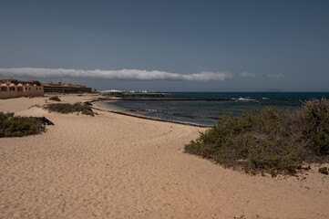 Playa de las Agujas con vistas a la Isla de Lobos, Corralejo, Fuerteventura 