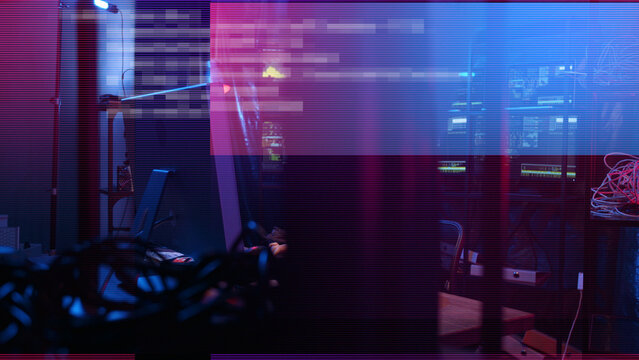 Glitch Transition Data Hack 02