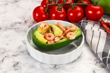 Dietary avocado cut with prawn