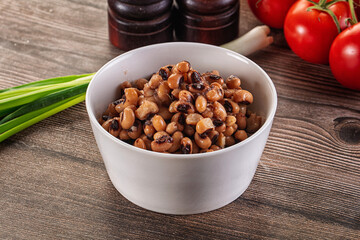 Canned Black eye bean in the bowl