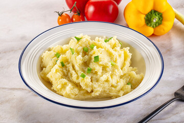 Mashed potato with green onion