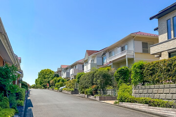 落ち着いた街並みの一戸建て住宅