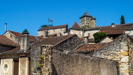 Ville de Puy-l'Évêque, dans le département du Lot