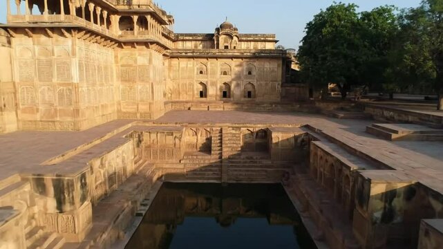 The raja mahal palace stands as a testament to hindu and mughal architecture in orchha, madhya pradesh, india