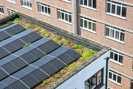 panneaux solaire photovoltaique energie toit
