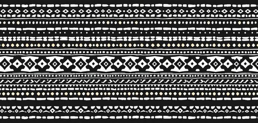 Black & white hand-drawn African mud cloth tribal vector seamless pattern Horizontal stripes, boho, folk, ethnic ornament, ethnic, african
