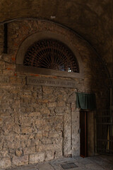 Passaggio Torre di Adalberto archway in Bergamo Alta
