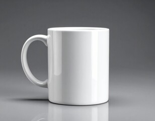 白い無地のマグカップ　モックアップサンプル　シンプル