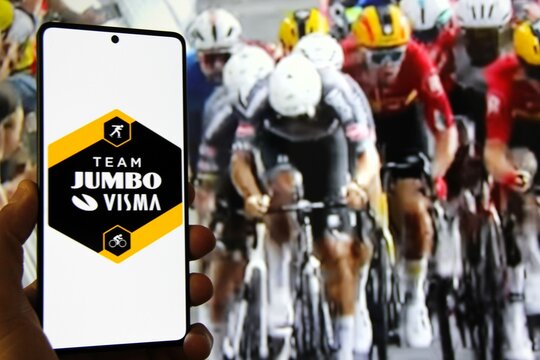 Team Visma-Lease a Bike - UCI: TVL)- Equipe neerlandesa de ciclismo profissional sucessora da equipe Rabobank. 