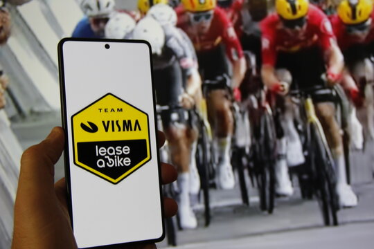 Team Visma-Lease a Bike - UCI: TVL)- Equipe neerlandesa de ciclismo profissional sucessora da equipe Rabobank. 