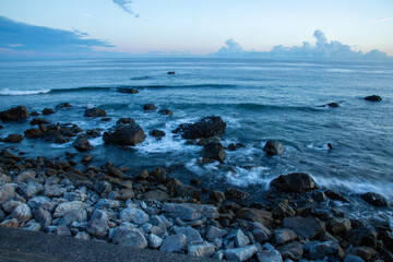夏の奄美大島の朝の風景。