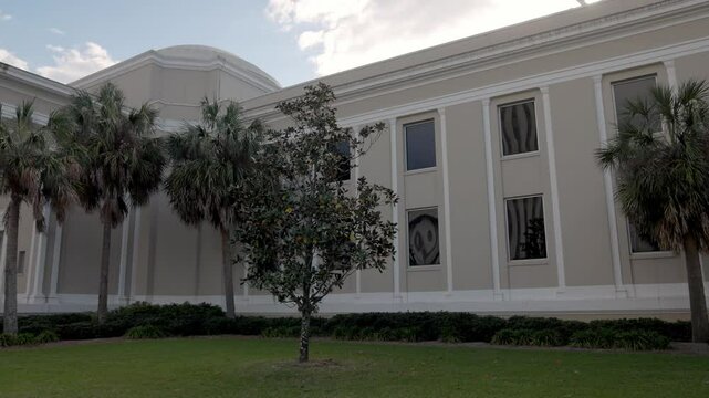 Supreme Court of Florida building with video close up panning right to left.