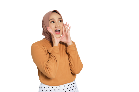 Muslim woman in hijab shouting with cupped hands around mouth isolated on transparent background