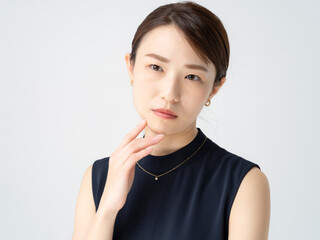 女性