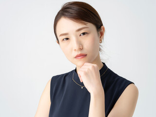 女性