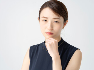 女性