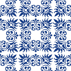 An elegant seamless vector damask pattern with vintage floral ornament. Suitable for textiles, wallpaper, wrapping paper, and luxurious decorative design.
