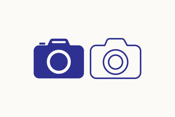 Camera icon vector. photo camera sign and symbol. photography icon.