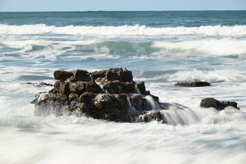 Nature photography, landscape, street photography, animal photography, birds, buildings, ocean waves, beaches, sunsets