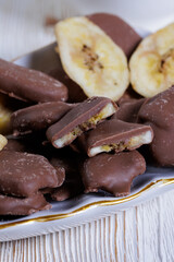 Bananas in chocolate