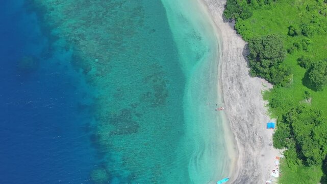 Comoros - Moheli - Ouenefou -azimuthal view following the main beach