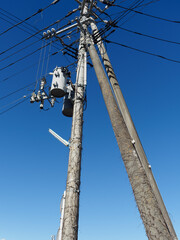 電信柱と青空