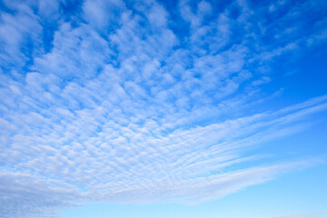 vening Sky with Soft Clouds ? Natural Background for Photo Editing