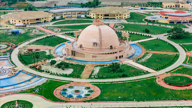 Historic monuments of Vaishali including the Buddha Relic Stupa, and Vishwa Shanti Stupas. Bihar tourism site and Historic Monuments of Vaishali, Muzaffarpur, Bihar, India.