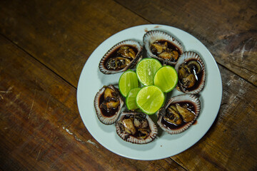 ALMEJAS NEGRAS PATAS DE MULA SEA FOOD MARISCOS FRESCOS EN LA CONCHA