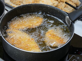 Various meats, potatoes, pasta, salads, mushrooms, soups, burger dishes