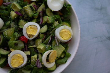 Salade Fra&icirc;che aux &OElig;ufs Durs