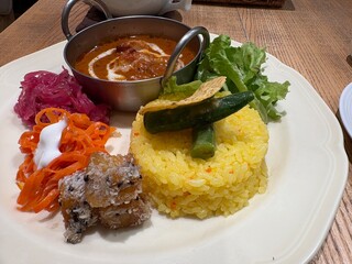 カフェのカレーランチ