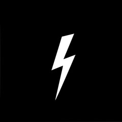 Fototapeta premium Bold Lightning Bolt: A stark monochrome vector illustration of a single, stylized lightning bolt, set against a black background, symbolizing power and energy.
