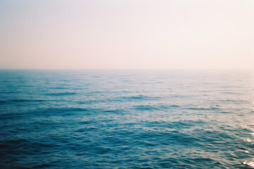 Obraz premium Serene Ocean Waters Tranquil Seascape Minimalist Horizon Calm