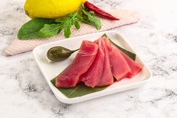 Fresh raw tuna sashimi slices
