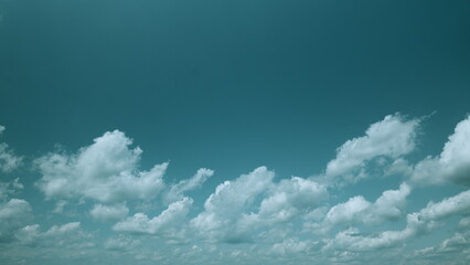 Time lapse. An Expansive and Serene Cloudy Sky That Evokes Feelings of Calm and Beauty in Nature
