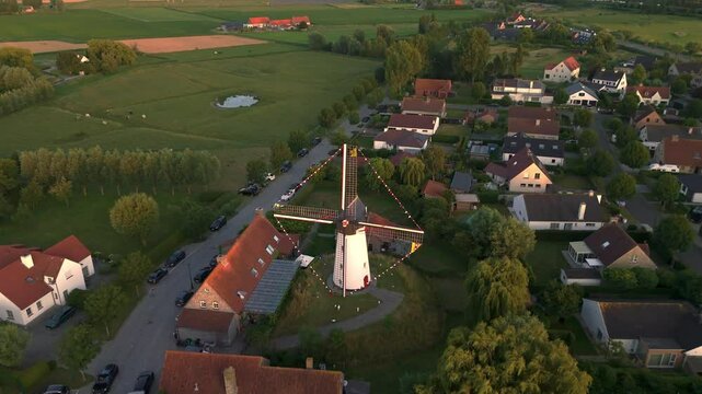 Golden Hour Flight Toward Windmill in Ramskapelle | FlyLens 4K