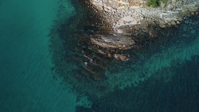 Rocky coast of great keppel island