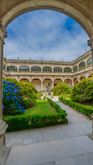 Obraz premium Courtyard of the Pazo de Fonseca or Fonseca Palace in the city of Santiago de Compostela, Galicia.