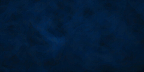 The Delicate Balance Between Organic Motion and Structure

