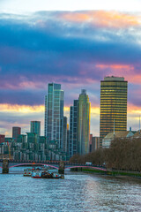 Fototapeta premium singapore skyline at sunset