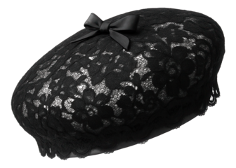 Black lace beret with scalloped edges for a delicate appearance