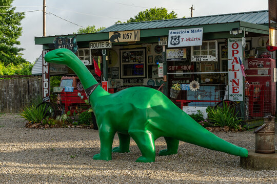 Ash Grove, Missouri USA - June 18th, 2025: Gary&rsquo;s Gay Parita vintage service station and tourist attraction on historic Route 66.