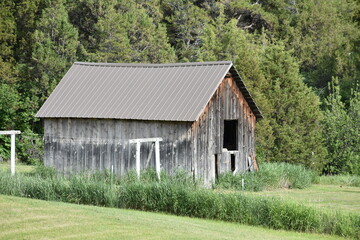 Obraz premium Old wood buildings along Cottonwood Road
